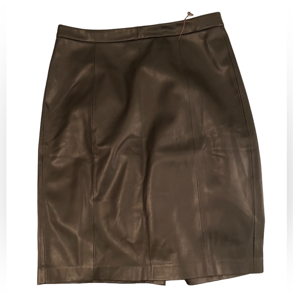 NWOT Mango faux leather black skirt size 10